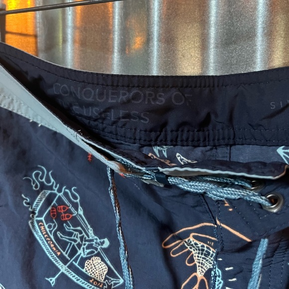 Patagonia Wavefarer Boardshorts - Picture 5 of 6